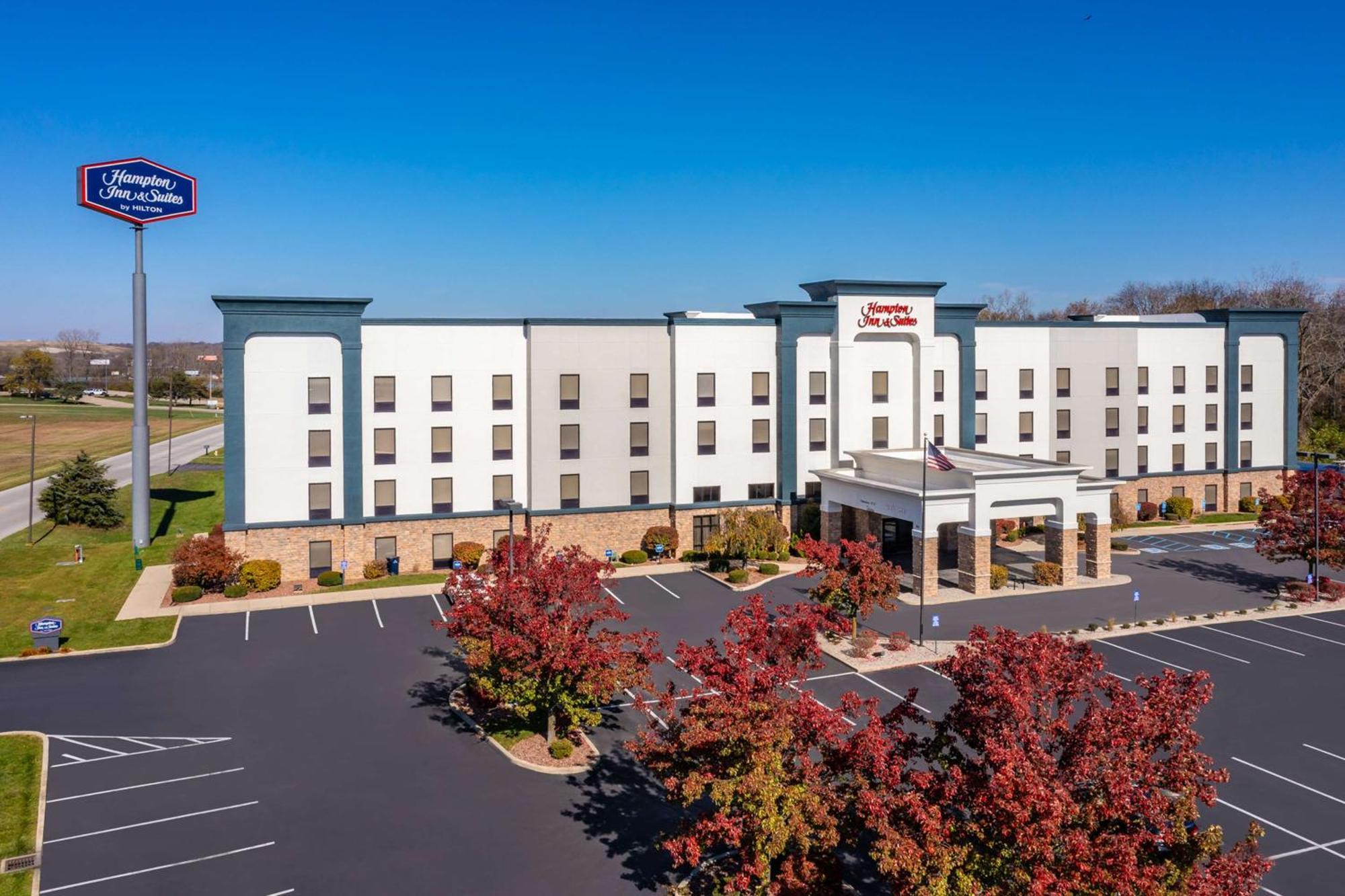 Hampton Inn & Suites Richmond Exterior foto